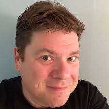 Melissa Dressel's Instagram, Twitter & Facebook