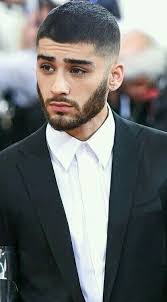 Pin By Gabriela Cvetcova On Cuties Zayn Malik Hairstyle Zayn Malik Pics Mens Hairstyles