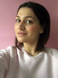 Clara Hess's Instagram, Twitter & Facebook