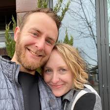 Joana Dimo and Aidan Reid's Wedding Website