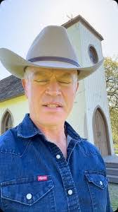 Dylan Grant's Instagram, Twitter & Facebook