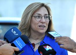 Buque zarpó con la mayor tripulación mixta en la historia de la pesca  nacional