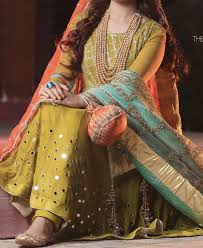 Mayun Bride Modern Bridal Dress Bridal Dress Design Mehndi Function Dresses