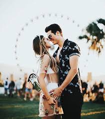 Perhaps The Most Well Regarded Definition Of Love Is That True Love As We Know It Involves 3 Major Elements I Couple Photography Couple Goals Couples In Love