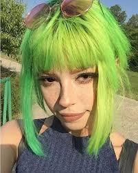 Neon Dyes And Color Proposals With Bangs Greenhair Green Hair Aesthetic Hair Neon Hair