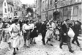 » que viennent faire là « les foules hurlantes de la révolution »? Pauline Dubuisson L Inspiratrice Du Film La Verite De Clouzot Greffier Noir