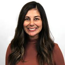 Leila Mortazavi's Instagram, Twitter & Facebook