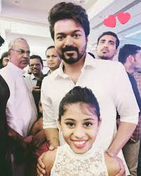 Vijay began his career doing minor roles as a child artist in the tamil cinema industry, while also attending a theatre for stage plays, to follow his dream to act. Thalapathy Vijay In Family Mode At Engagement Ceremony Tamil News Indiaglitz Com