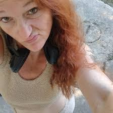 Elizabeth Devilbiss's Instagram, Twitter & Facebook