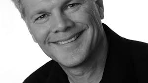 How will voters choose between Clinton and Trump?