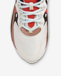 Underneath, you can see the nike react foam midsole to the forefoot, delivering a smooth & responsive ride while the air unit sits firmly under the heel to deliver you all day. Nike Air Max 270 React Women S Shoe