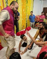 Swara looked very beautiful in his brother's wedding swara was. Swara Bhaskar Danced Like No One S Watching At Her Brother S Wedding Wore Gorgeous Lehenga