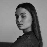 800+ «Greta *» profiler