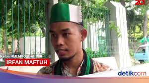 Sejujurnya, admin termasuk penggemar warna hitam. Logo Hmi Mpo Png
