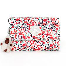 Compre mochila feminina kipling nunca usado no enjoei mochila de costas kipling pouco usada muito bem conservada. Kipling Pixi Medium Wallet Floral Garden Print Buy Online In Japan At Desertcart Jp Productid 24129192