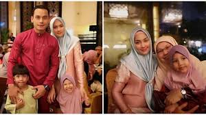 Cerita pengalaman pramugari intan maizura othaman, semasa menjadi pramugari mh, beliau juga merupakan isteri kepada. Gambar Ibu Mertuaku Pemalu Orangnya Fasha Muatnaik Foto Ibu Dan Bapa Mertua Tarik Perhatian Ramai Lepat Pisang