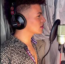 Melody Audi's Instagram, Twitter & Facebook