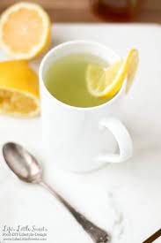 This Lemon Water With Honey Recipe Is Perfect For Having In The Morning In Place Or Tea Or Coffee Bein Lemon Juice Benefits Lemon Health Benefits Lemon Water