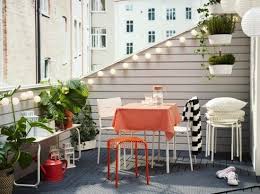 Ideen Und Tipps Zum Kleinen Balkon Gestalten Ikea Terrasse Balkon Dekor Balkon Gestalten