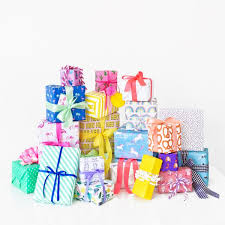 Well, this set of bath bombs is just amazing! Six Awesome Birthday Gift Wrap Pairings Studio Diy