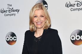 Which haircuts look best on older women? Diane Sawyer Is Done Being Abc S Evening News Anchor