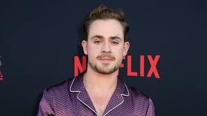 Since the end of stranger things season 3, a lot of fans have been wondering if dacre montgomery will return as billy hargrove in stranger things season 4. Was Dacre Montgomery Vor Billy Bei Stranger Things Gemacht Hat News24viral