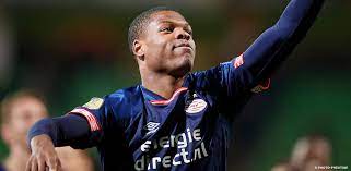 Dumfries left amateur side barendrecht for sparta rotterdam in 2014 and made his professional debut on 20. Psv Nl Elke Week Naar School Omdat Denzel Weer De Klas Was Uitgestuurd