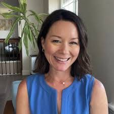 Amanda Olson's Instagram, Twitter & Facebook