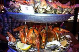 Retrouvez le casanou en vidéo, un restaurant qui propose une cuisine avant tout poisson, en direct des criées dans follow me sur télétoulouse. Accueil La Cabane Toulouse Grande Bretagne