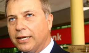 Juan Manuel del Mar: propongo ampliar la avenida Benavides