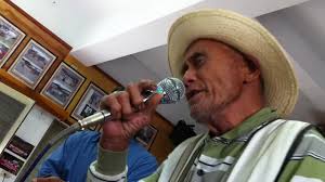 在南澳林慶台牧師的金岳部落，聆聽耆老唱「莎韻之鐘」……