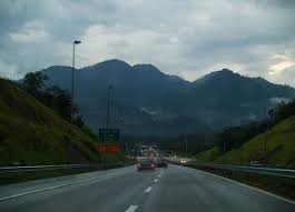 Taxi singapore to genting highlands private car services. 8 Lebuh Raya Paling Berhantu Di Malaysia Wanista Com