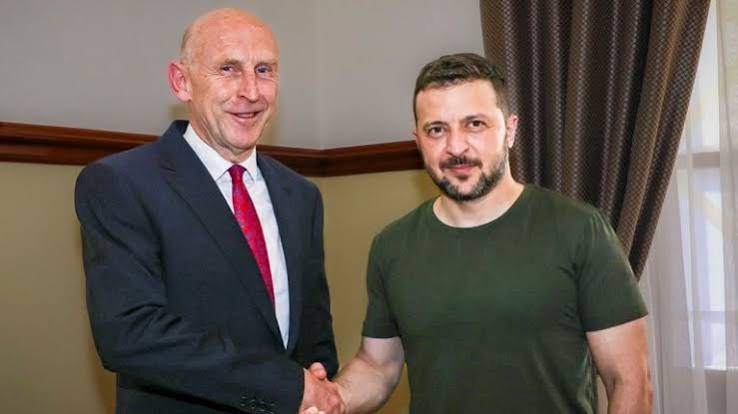 Labour defence secretary travels to Ukraine as govt pledges new supplies to Kyiv | Politics News | Sky News