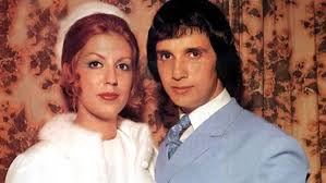 A Gazeta | Cantando o amor, Roberto Carlos se cercou de mulheres importantes