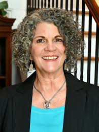 23 Indian Hills Dr, Rydal, GA 30171