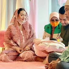 Cara membuat huruf dan angka gambar teknik harus mengikuti standar yang ada. Gambar Baju Yang Serasi Buat Acara Haqiqah Anak 7 Momen Akikah Anak Raya Kitty Paras Sang Buah Hati Curi Perhatian Hot Liputan6 Com Untuk Memudahkan Proses Menjahit Selanjutnya Kita Membuat