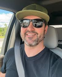 Robert Bouchard will be with me today at Kiju's Restaurant. 5-8