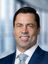 Erik Bjornson's Instagram, Twitter & Facebook