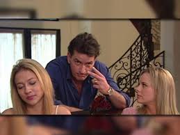 Home » doi barbati si jumatate. Charlie Sheen ImplineÈte 55 De Ani De La Unul Dintre Cei Mai PromiÈÄtori Tineri Actori La Probleme Cu Legea Èi Diagnosticul De Sida B1 Ro