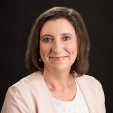 I'm happy to share that I'm starting a new position working with Tara  Freeman at St. Lawrence University as the Assistant Director of Visual &  Creative Strategy.