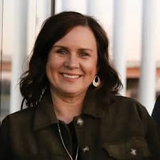 Taryn Steele (@TarynDenae)