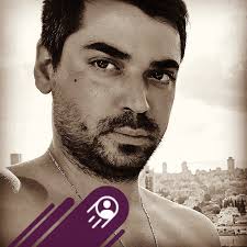 Men Should Never Beg For Love