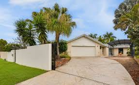 .sunshine coast, noosa, somerset, lockyer valley, the scenic rim, the gold coast, townsville, magnetic island and we have got to do this for three days, there will be a lockdown for three days. Auction Action Bidding From Lockdown And Buderim Rules