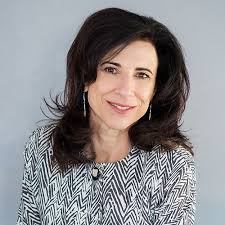 Lisa Knippenberg's Instagram, Twitter & Facebook