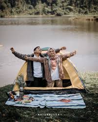 Check spelling or type a new query. 5 Ide Prewedding Bertema Alam Bebas Bisa Jadi Inspirasi Kamu Dan Pasangan Nih Bapermulu Com