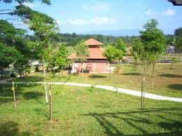 This township was launched in 1996. Tempat Menarik Kat Johor Bahru Hutan Bandar Mutiara Rini Forest Park Makan Angin Jalan Jalan Cuti Cuti