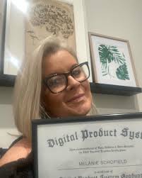 Melanie Schofield (@locksandlilystherapy) • Instagram photos and videos