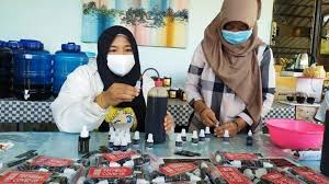 Karyawan pabrik di semarang cari di antara 17.000+ lowongan kerja terbaru pekerjaan penuh waktu, sementara dan paruh waktu langganan informasi lowongan kerja cepat & gratis pemberi kerja terbaik di semarang kerja: Cerita Pak Budi Di Salatiga Tiap Hari Kirim Ribuan Botol Probiotik Untuk Tim Medis Covid 19 Tribun Jateng