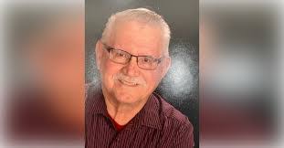 Ben Seltzer's Instagram, Twitter & Facebook