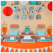 Kindergeburtstag Deko Fur Jungs 20 Interessante Ideen Go Kart Party Kindergeburtstag Deko Kindergeburtstag Deko Junge